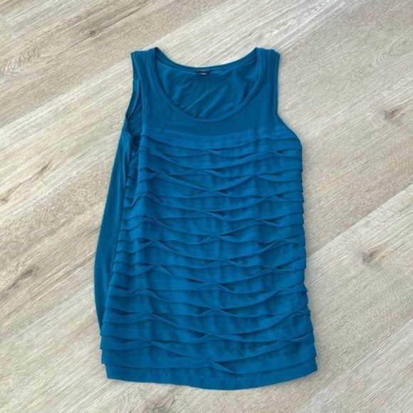 Ann Taylor Top - Picture 1 of 5
